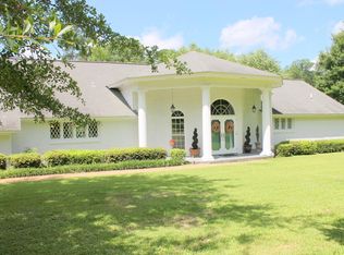 106 Pine Ridge Dr, Louisville, MS 39339