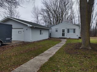 622 Alger St, Marine City, MI 48039