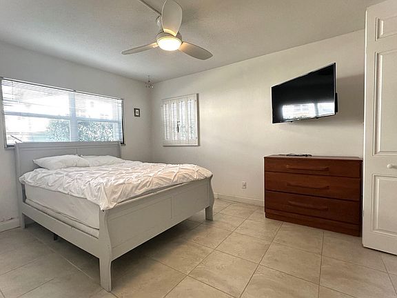 3rd image of 234 Hibiscus Avenue #162