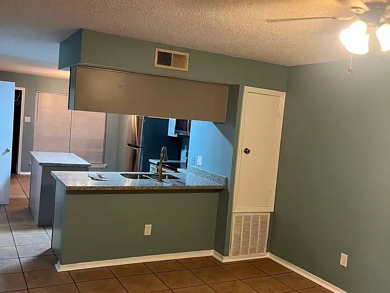 4045 Idaho Ave #C — Photo 2