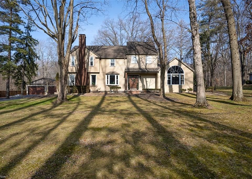 1st image of 8597 Squires Ln NE
