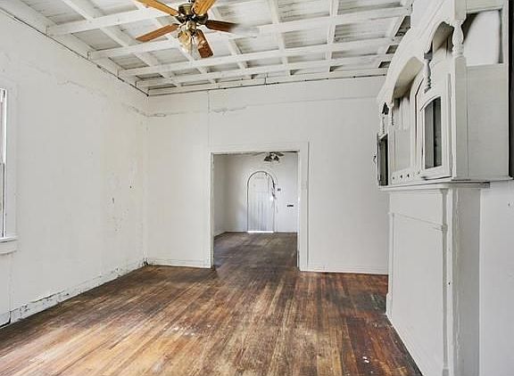 5th image of 2724 Saint Claude Ave