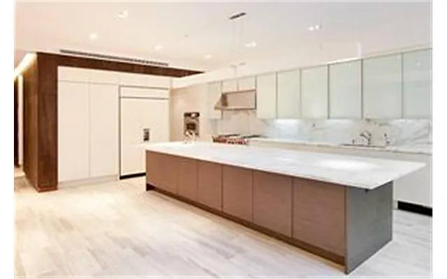 Sold by Douglas Elliman | media 22