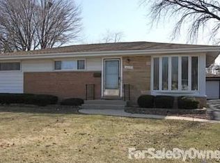 417 E Drake Ave, Addison, IL 60101