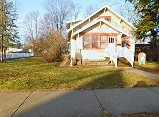 504 3rd St SW, Little Falls, MN 56345