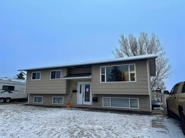 9245 99th Ave, Grande Prairie, AB T8V 3X4