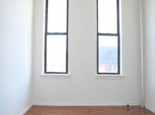 147 Thompson St, New York, NY 10012