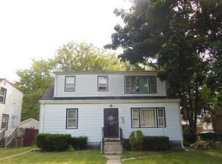 1729 Elizabeth Ave, North Chicago, IL 60064