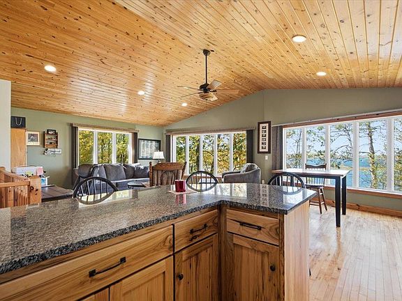 4th image of 25205 Eagle Ridge Rd
