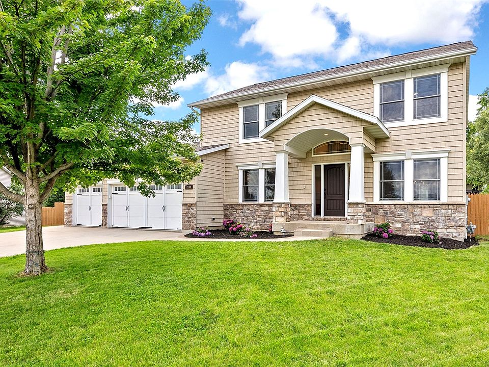 1st image of 2100 Pike Ct