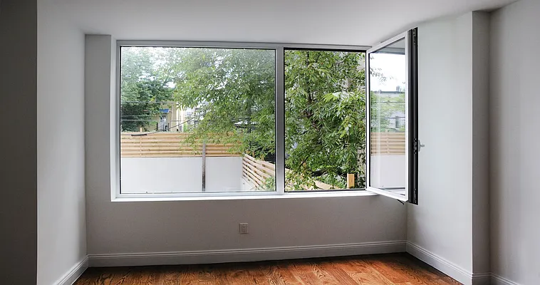 Rented by Mark T. Mallek, LREB | media 17