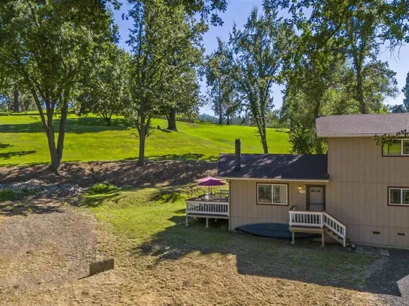 20060 Pleasantview Dr, Groveland, CA 95321