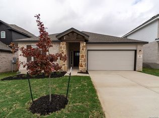 182 Ednie Ln, Mico, TX 78066