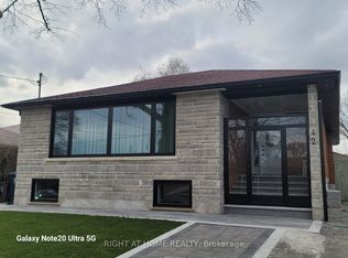 42 Shendale Dr #10, Toronto, ON M9W 2B5