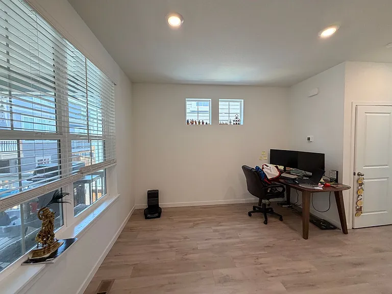 9009 Redfield Ln — Photo 5