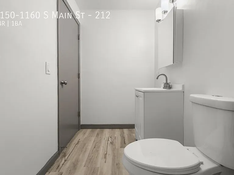 1150-1160 S Main St #212 — Photo 15