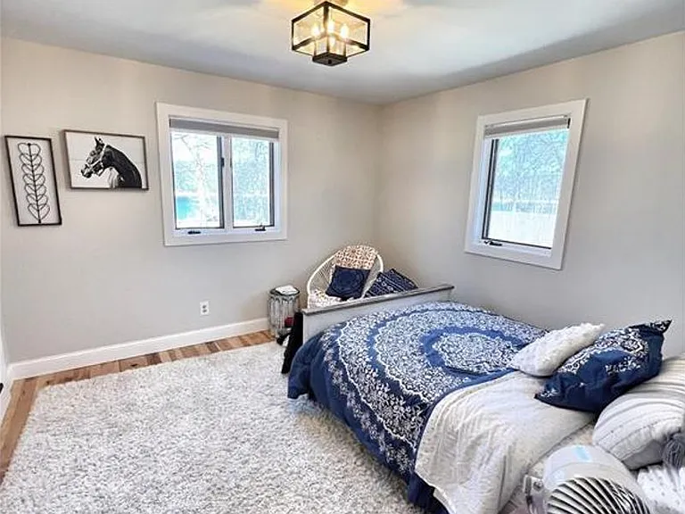 6078 Donald St — Photo 11