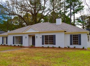 5339 Briarfield Rd, Jackson, MS 39211