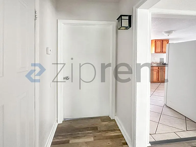 3945 E Madison Ave #1 — Photo 11