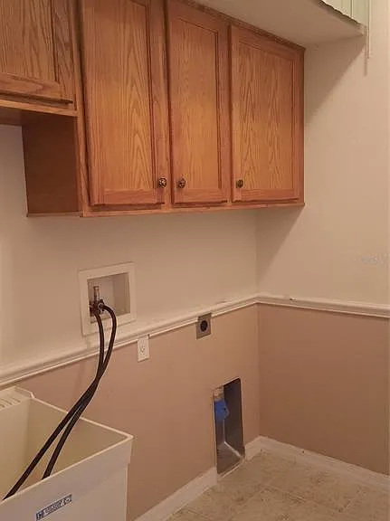 1315 Elli Cir — Photo 17