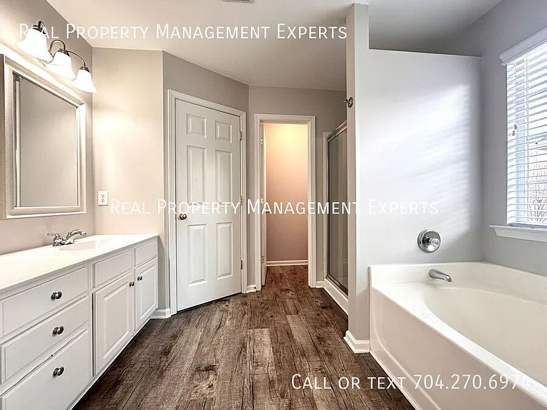 18124 Harbor Mist Rd — Photo 15