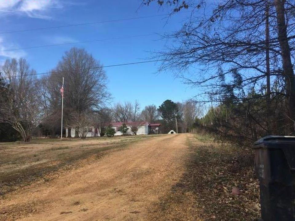 2nd image of 367 Harmonia Rd