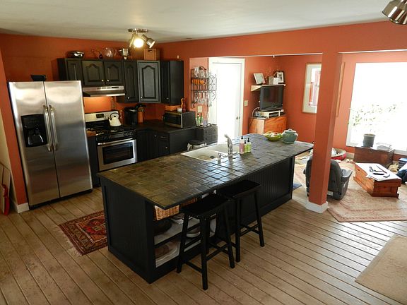 Kitchen Island