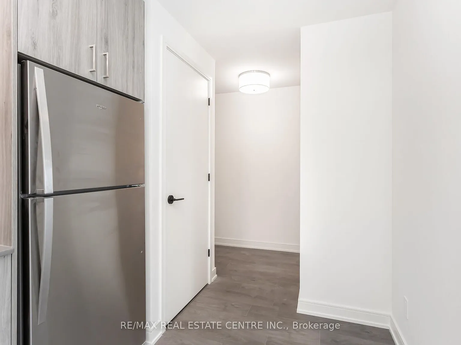 3 bed, $2,600 — Photo 4
