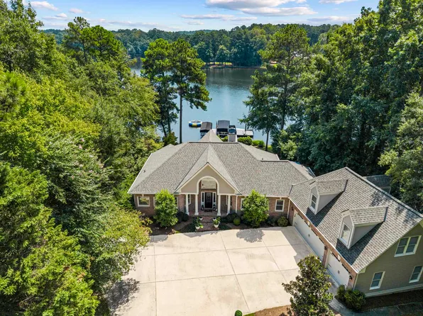 1080 Shoal Creek Ct, Greensboro, GA 30642