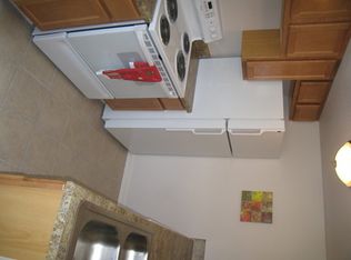 10402 Governours Ln APT B, Indianapolis, IN 46235