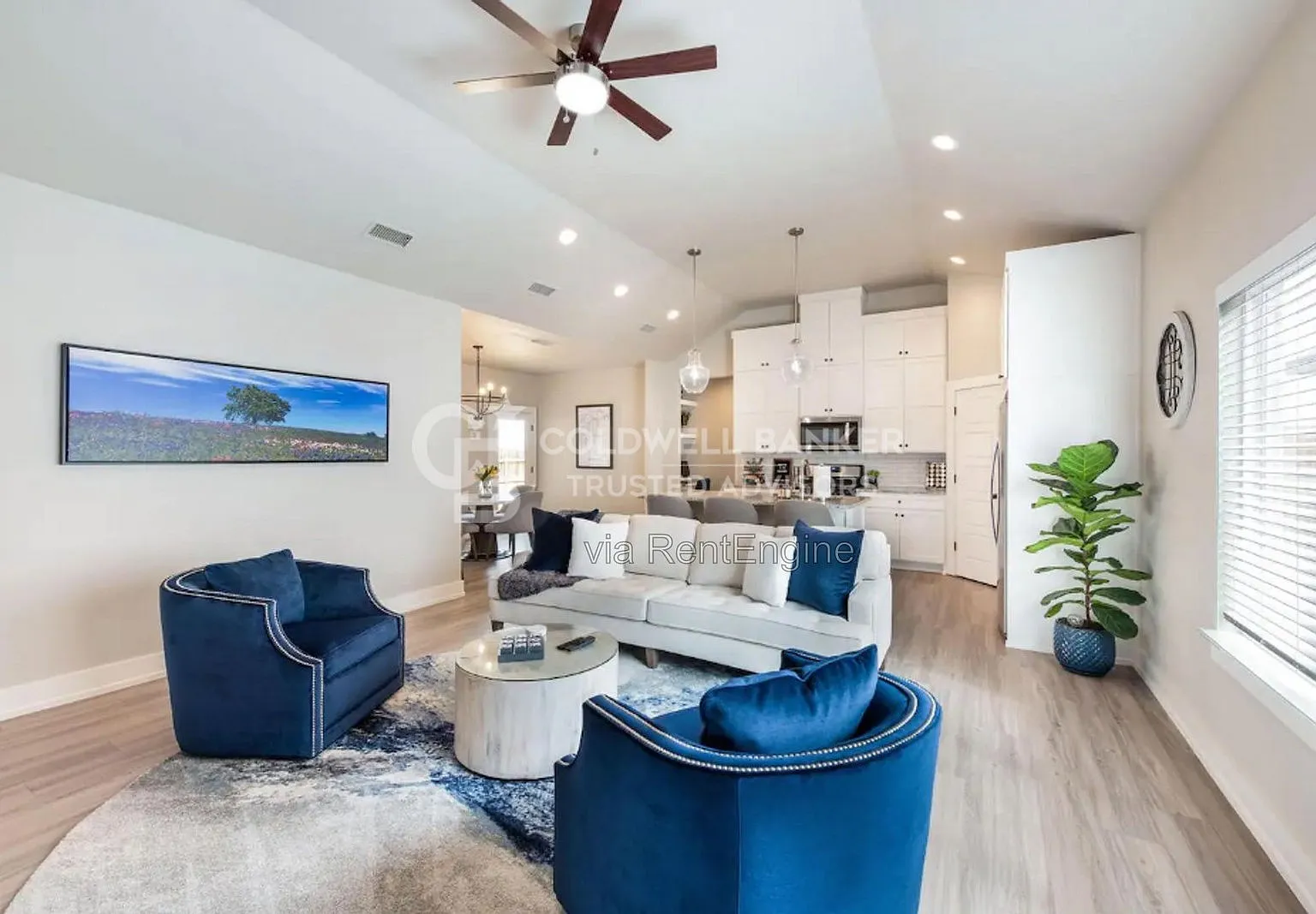 3 bed, 2.0 bath, 1801 sqft, $1,750 — Photo 3