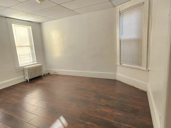 267 Forrest Street image 12 of 13