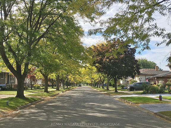 3rd image of 6086 Eldorado Ave