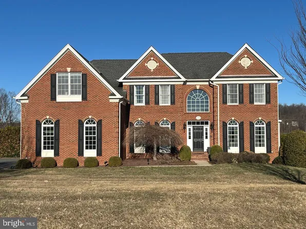 15094 Bankfield Dr, Waterford, VA 20197