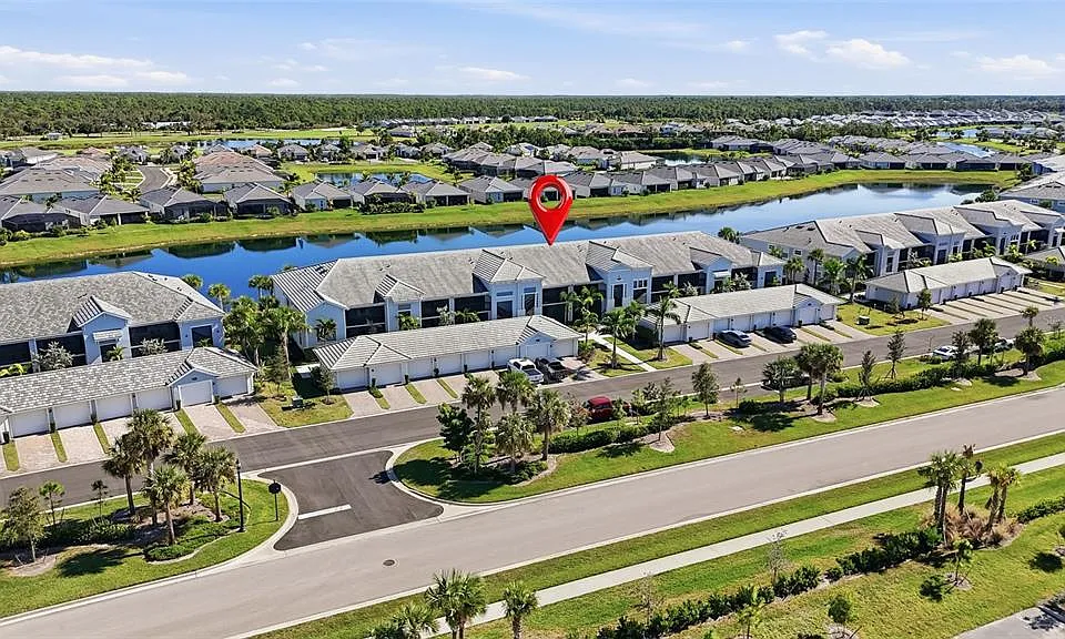 14204 Heritage Landing Blvd #712