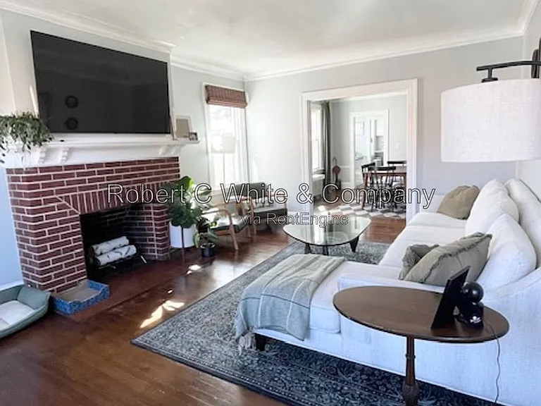 33 Outlook Ave #2 — Photo 5