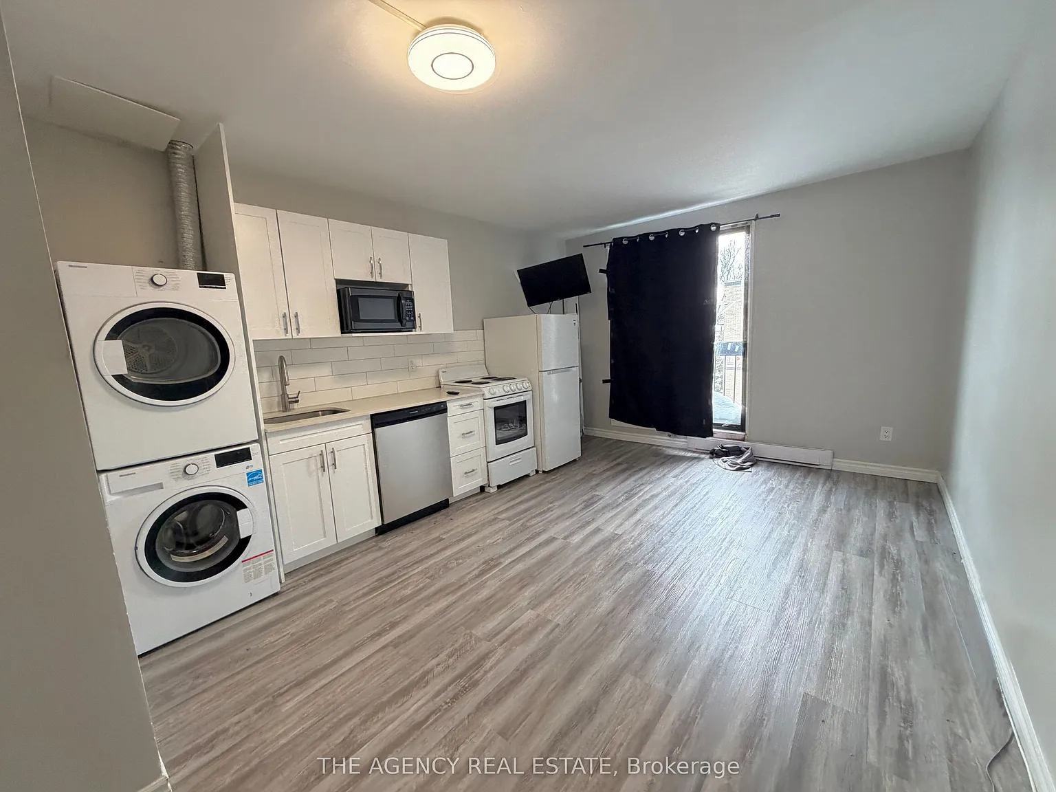 1 bed, $1,250 — Photo 2