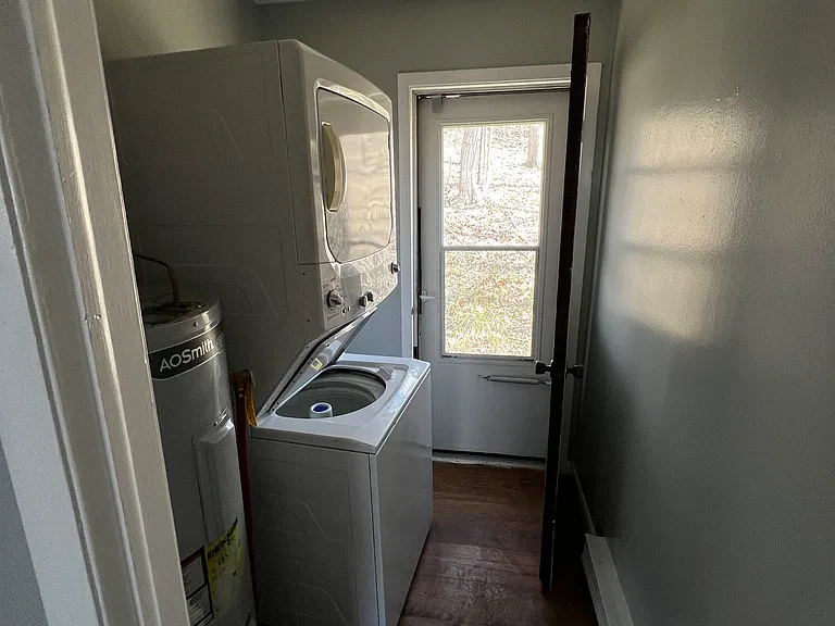 1151 Eastgate Mnr #1151 — Photo 6