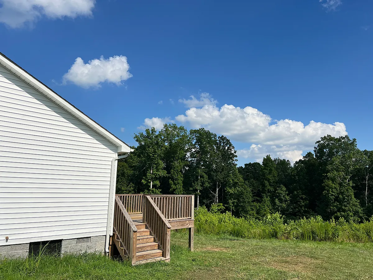 Building Photo - 140 Timber Ridge Ln