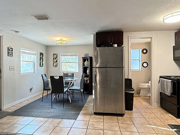 4th image of 1740 19th Ave S