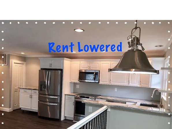 2407 Island Dr #19D, Uniontown, OH 44685