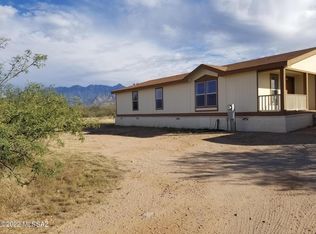 26987 S Dancil Dr, Amado, AZ 85645