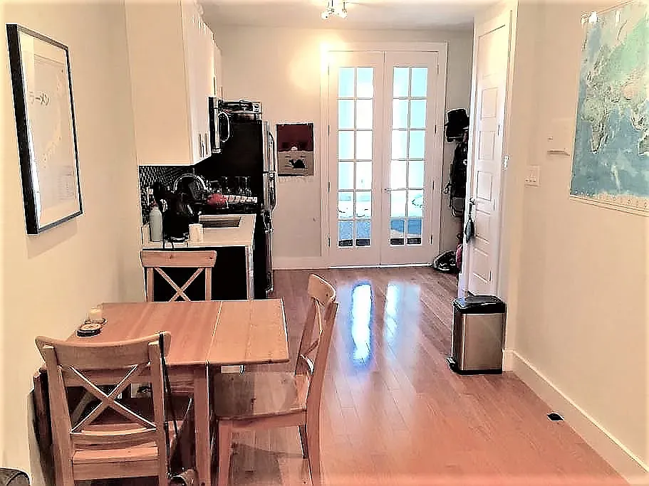 1065 Lafayette Avenue — Photo 1