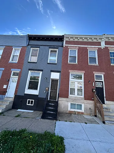 1212 N Luzerne Ave Photo 1