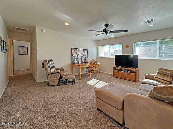 3rd image of 1459 S Jones Blvd APT F208