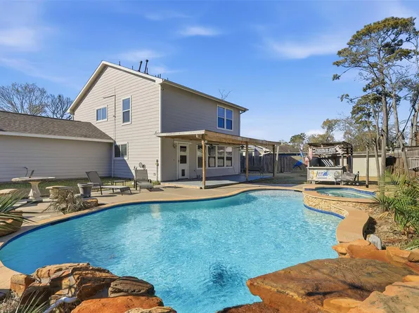 17818 Abaft Ct, Crosby, TX 77532