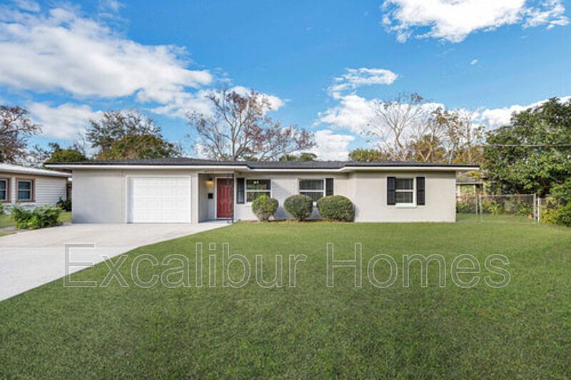 1st image of 4711 Sussex Ave