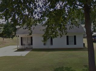 304 Highland Forest Dr, Greenwood, SC 29646