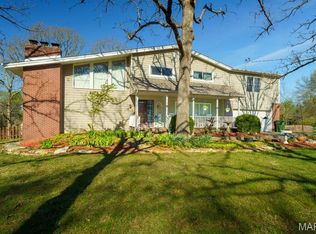 307 Lovers Ln, Rolla, MO