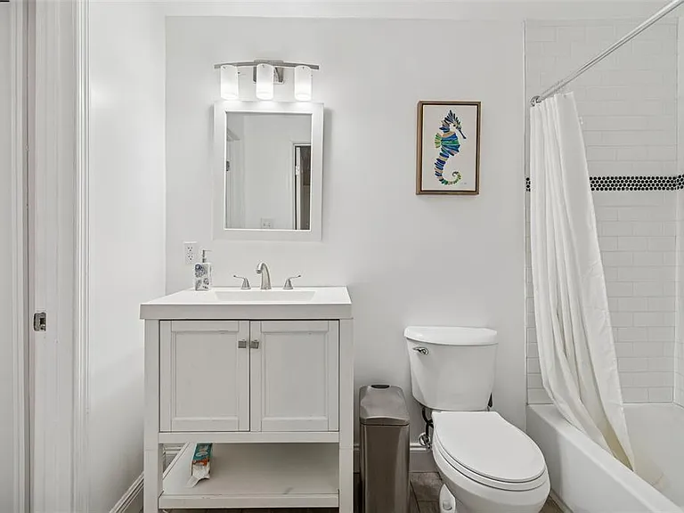 1006 E 26th Ave — Photo 16